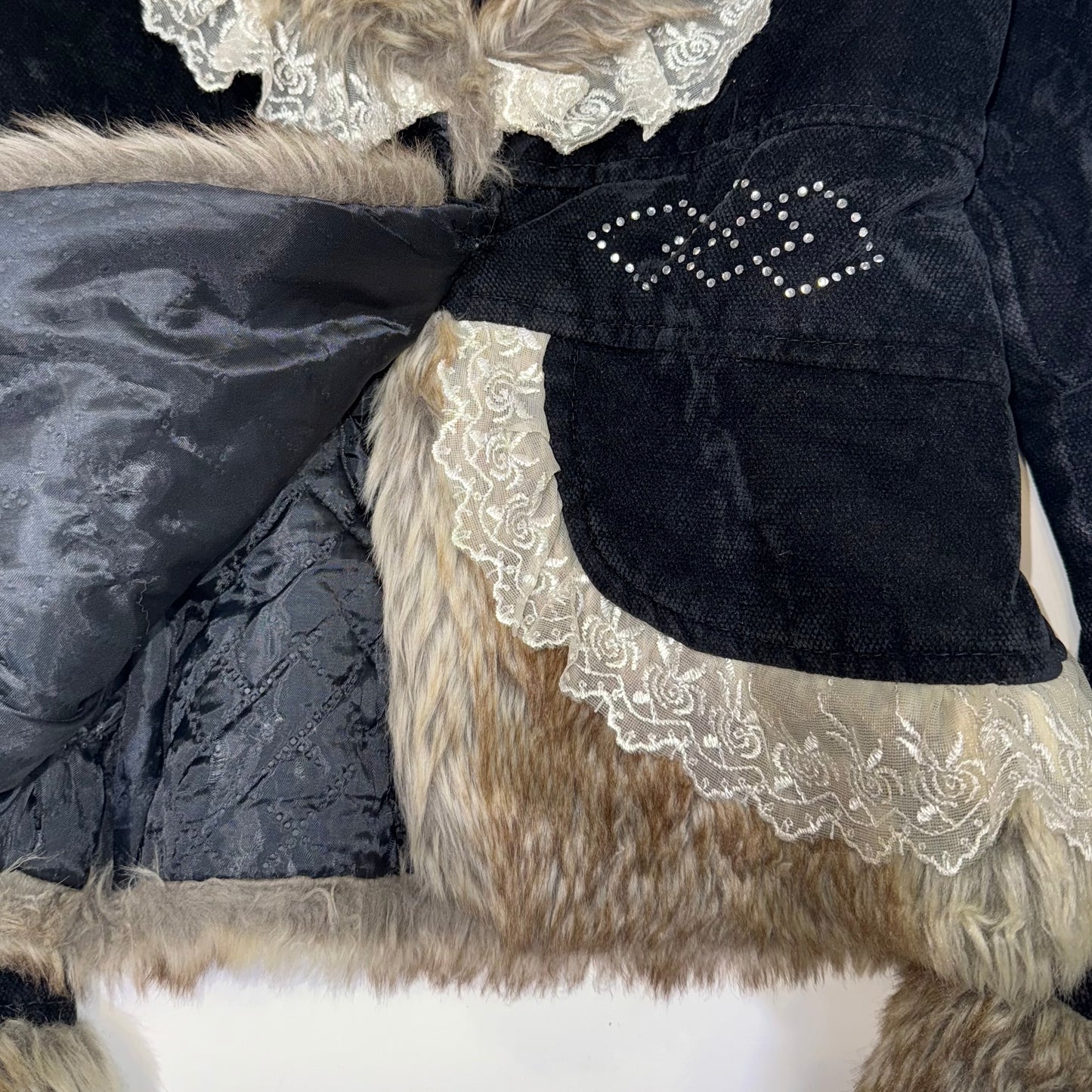 Faux fur black lace outer