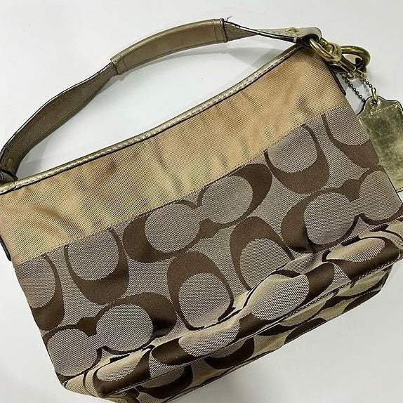 Coach shoulder bag