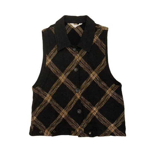 Sleeveless plaid vest