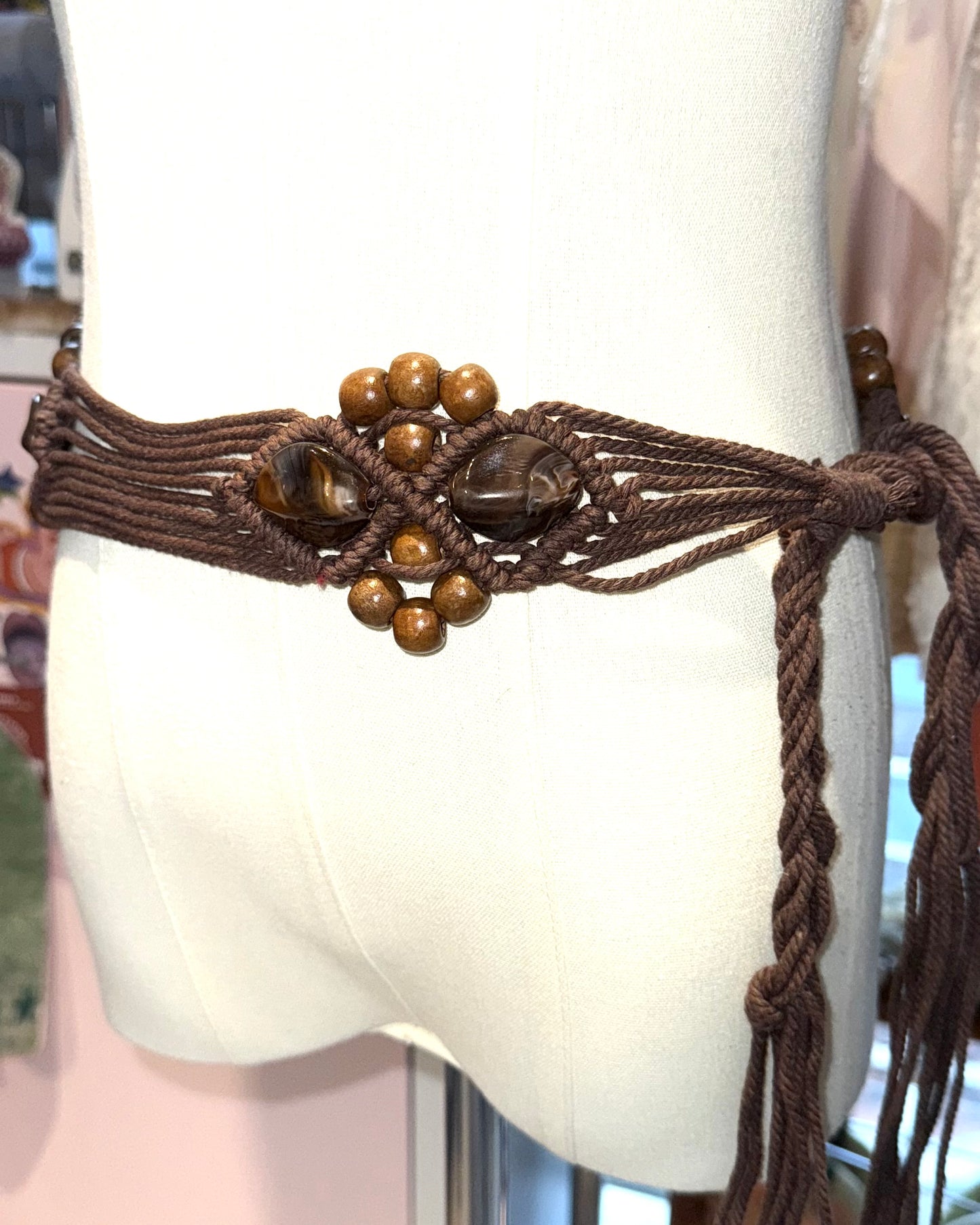 Waist belt