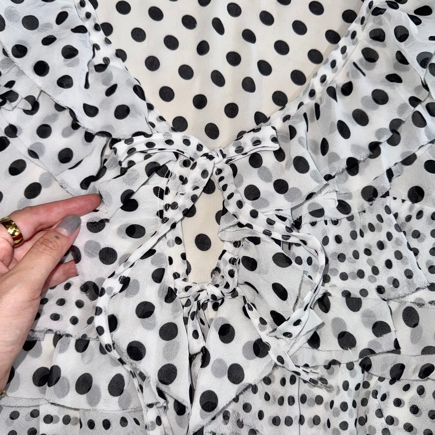 Cropped polka dot outer