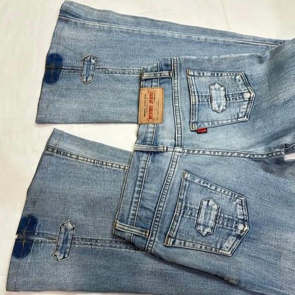Low waist jeans