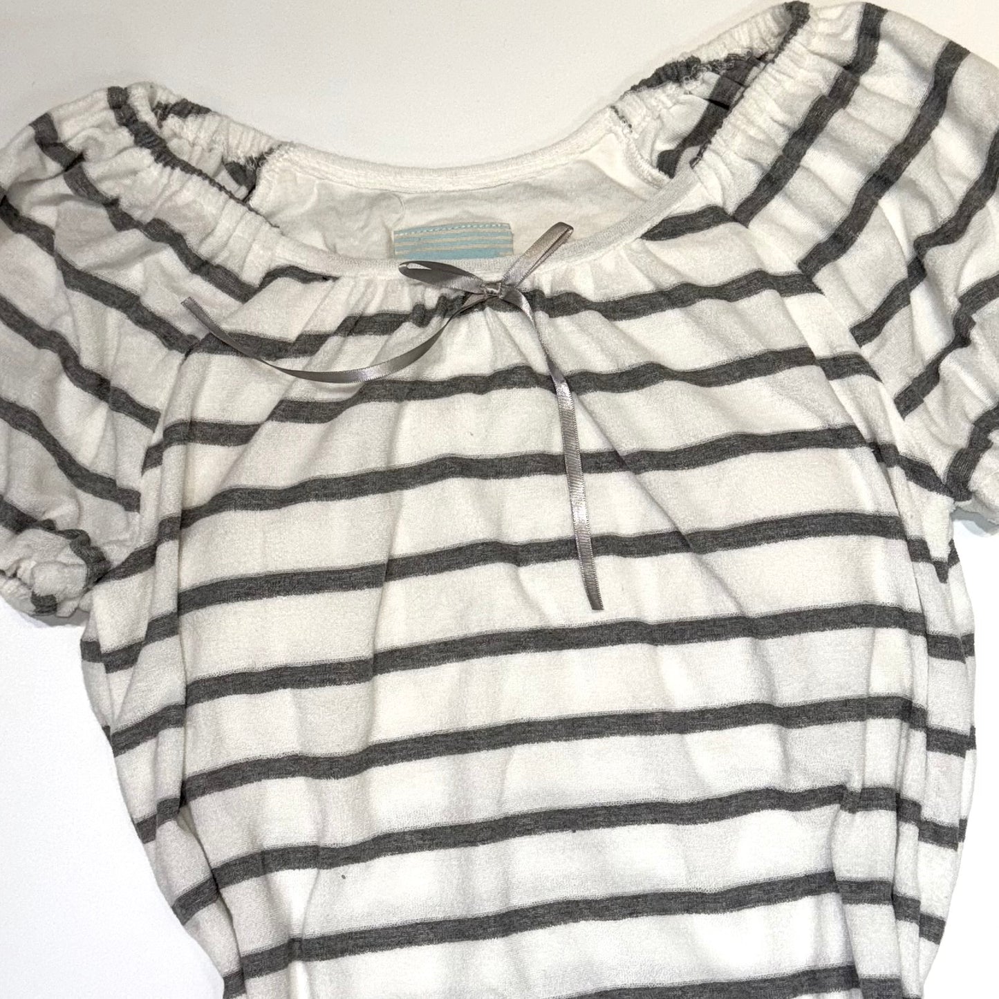 Grey striped long top