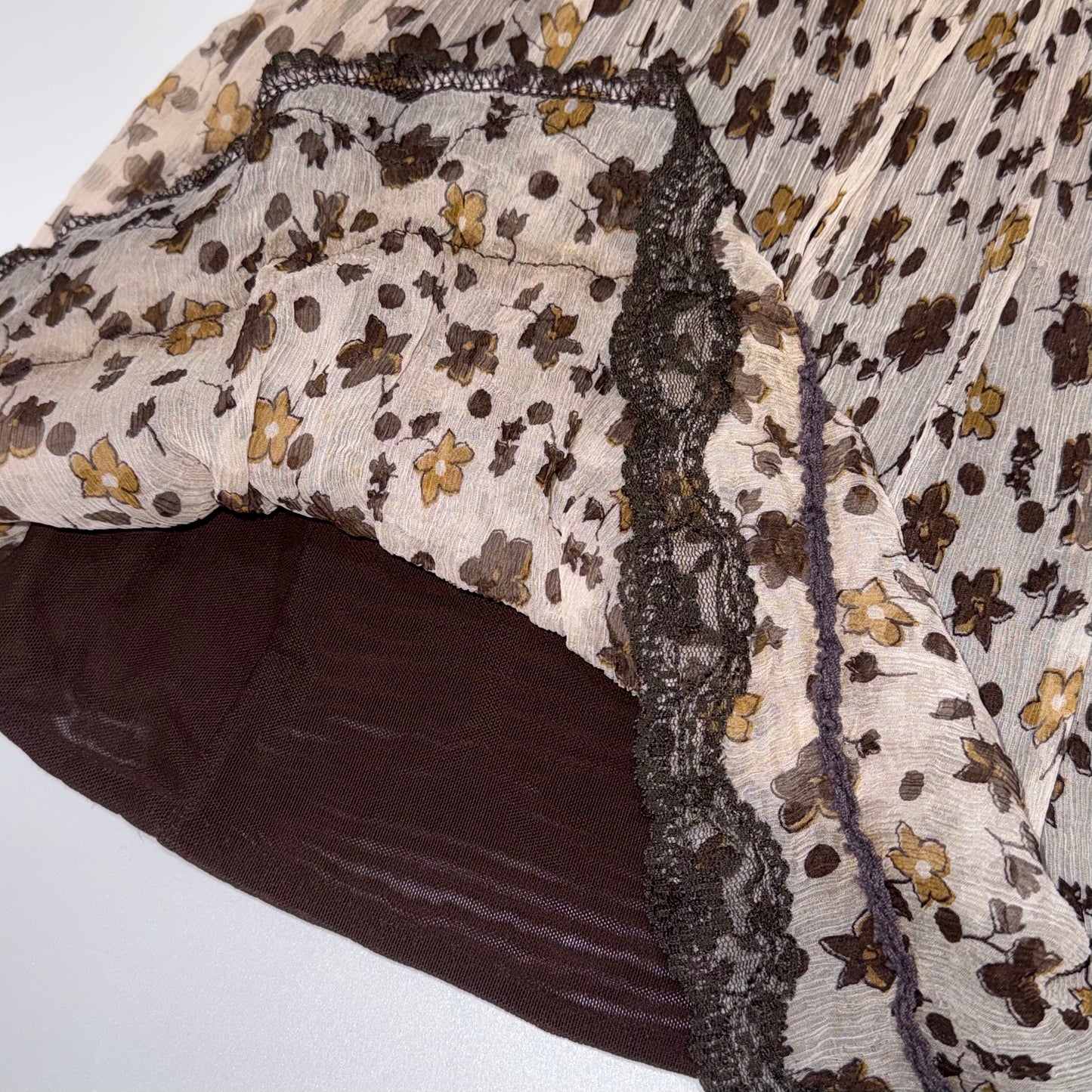 Brown floral embroidered lace trim tank
