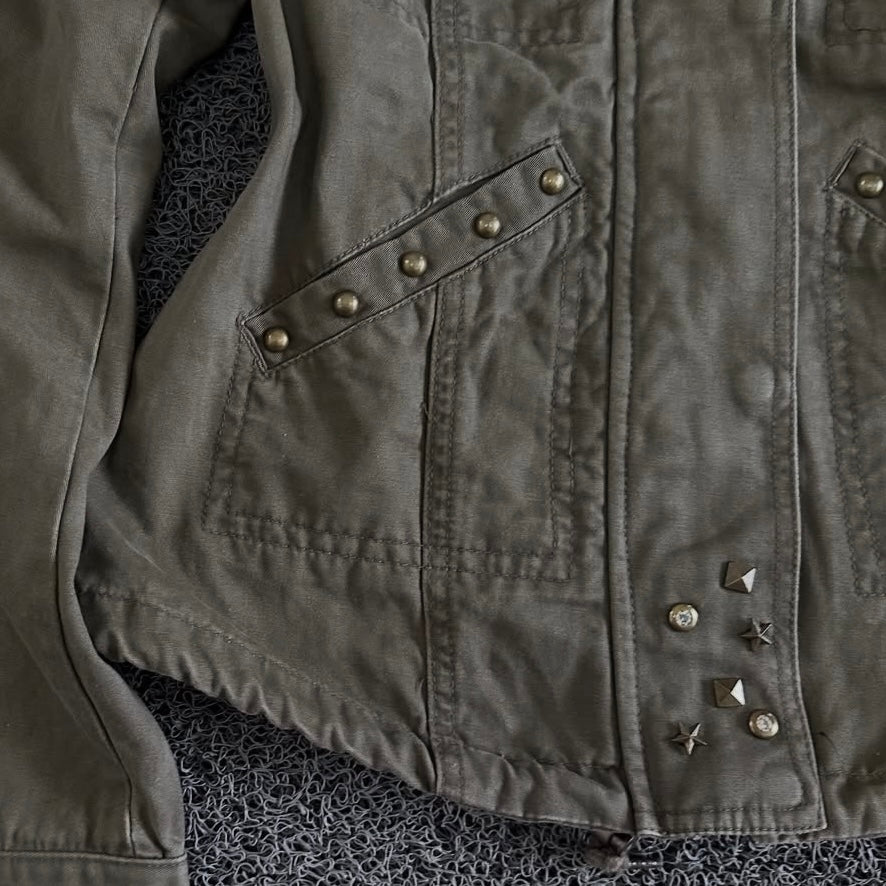 Green cargo rivets jacket