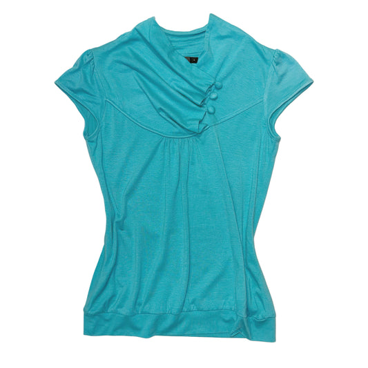 Teal button top