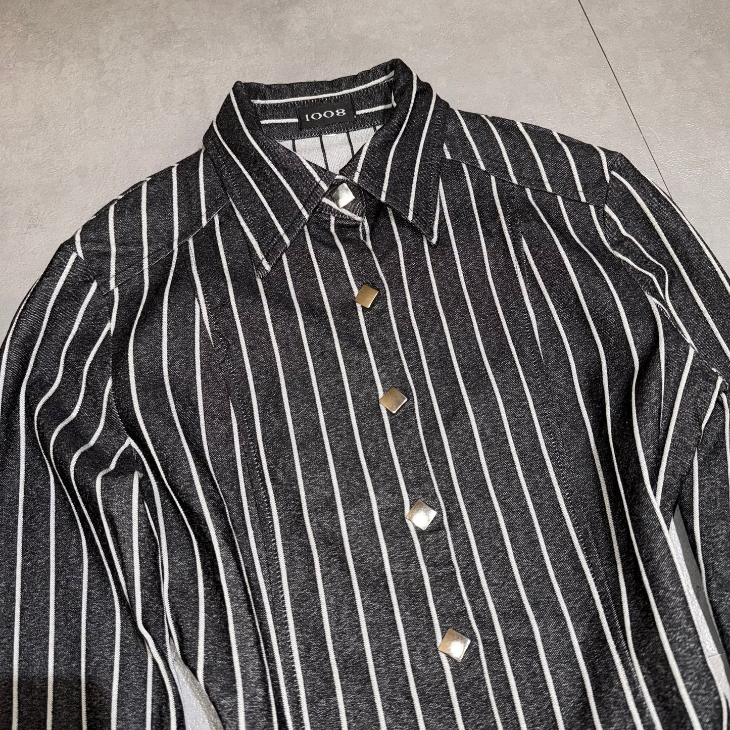 Black stripes shirt with belt