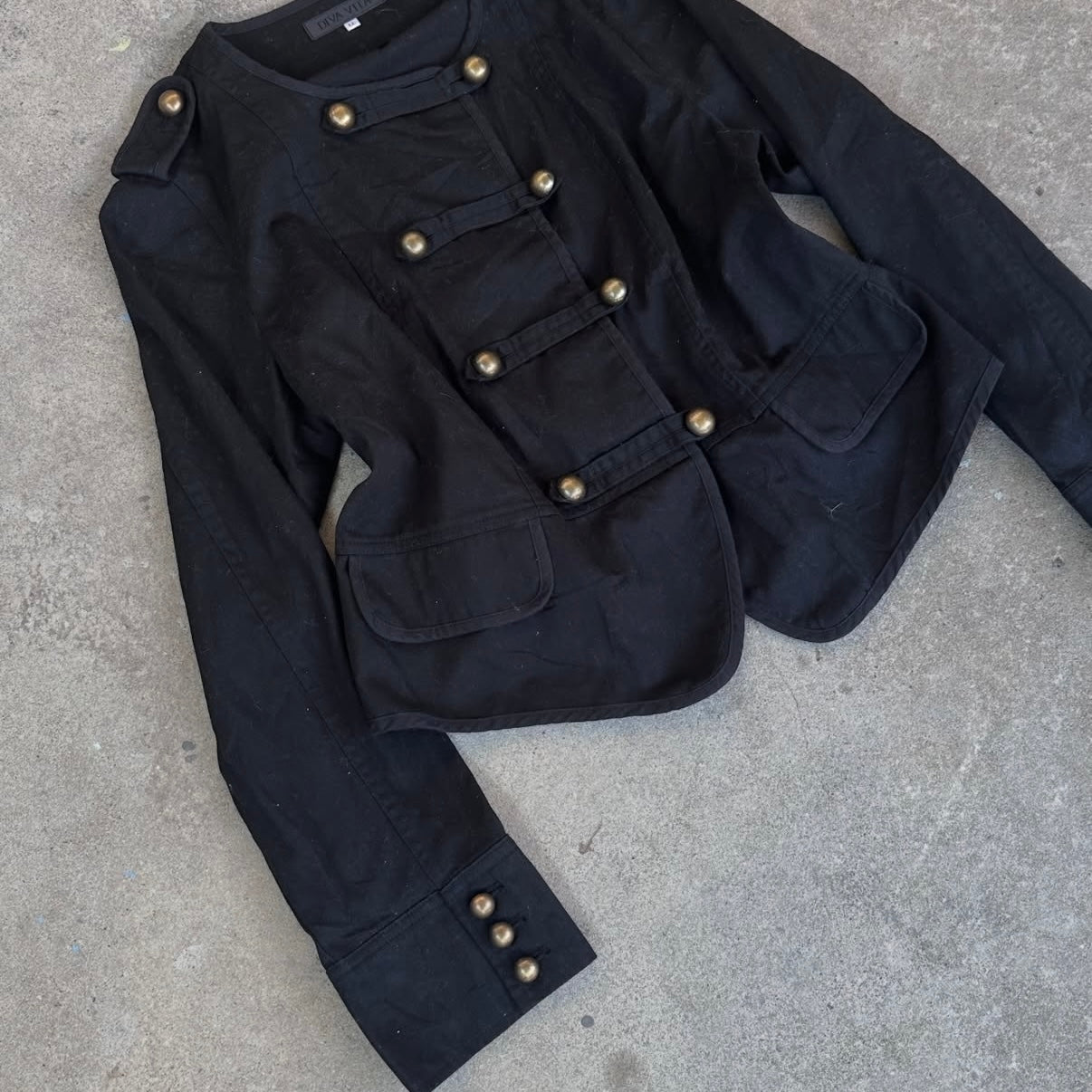 Diva Vita napoleon jacket