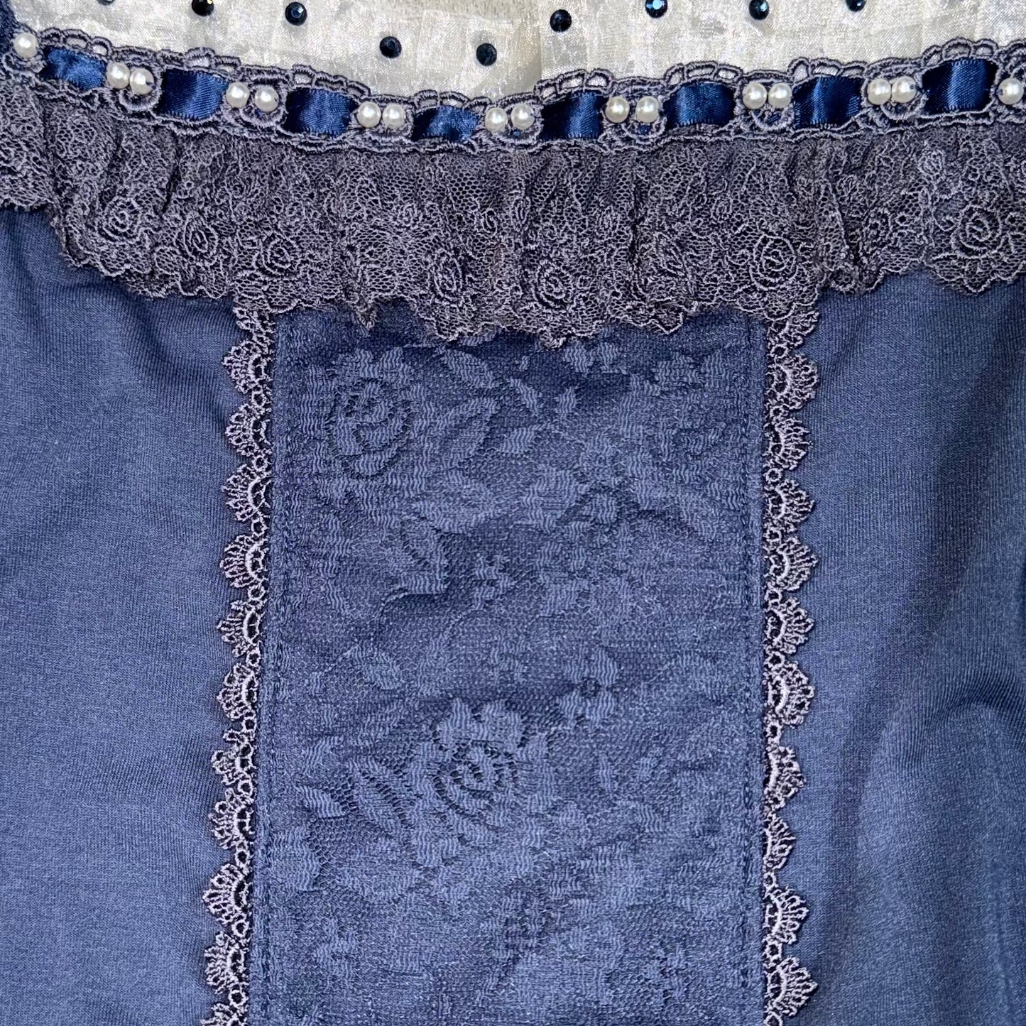Axes navy lace cami