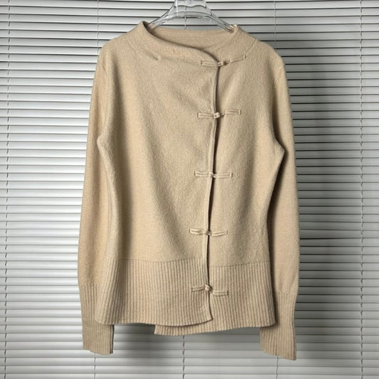 Chinese knot button beige cardigan