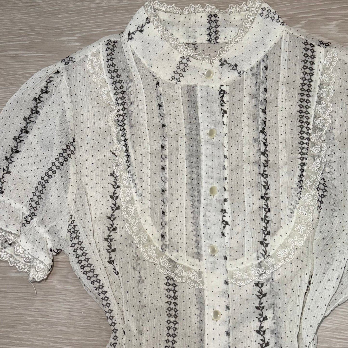Ivory floral lace mesh shirt
