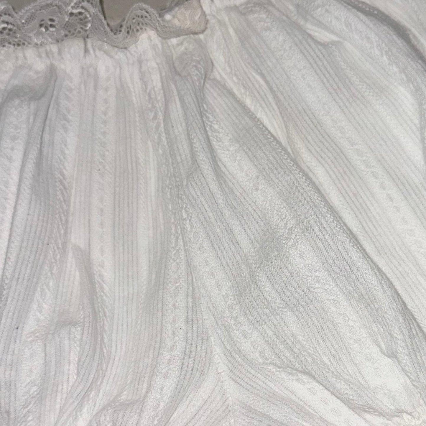 Ivory balloon lace shorts