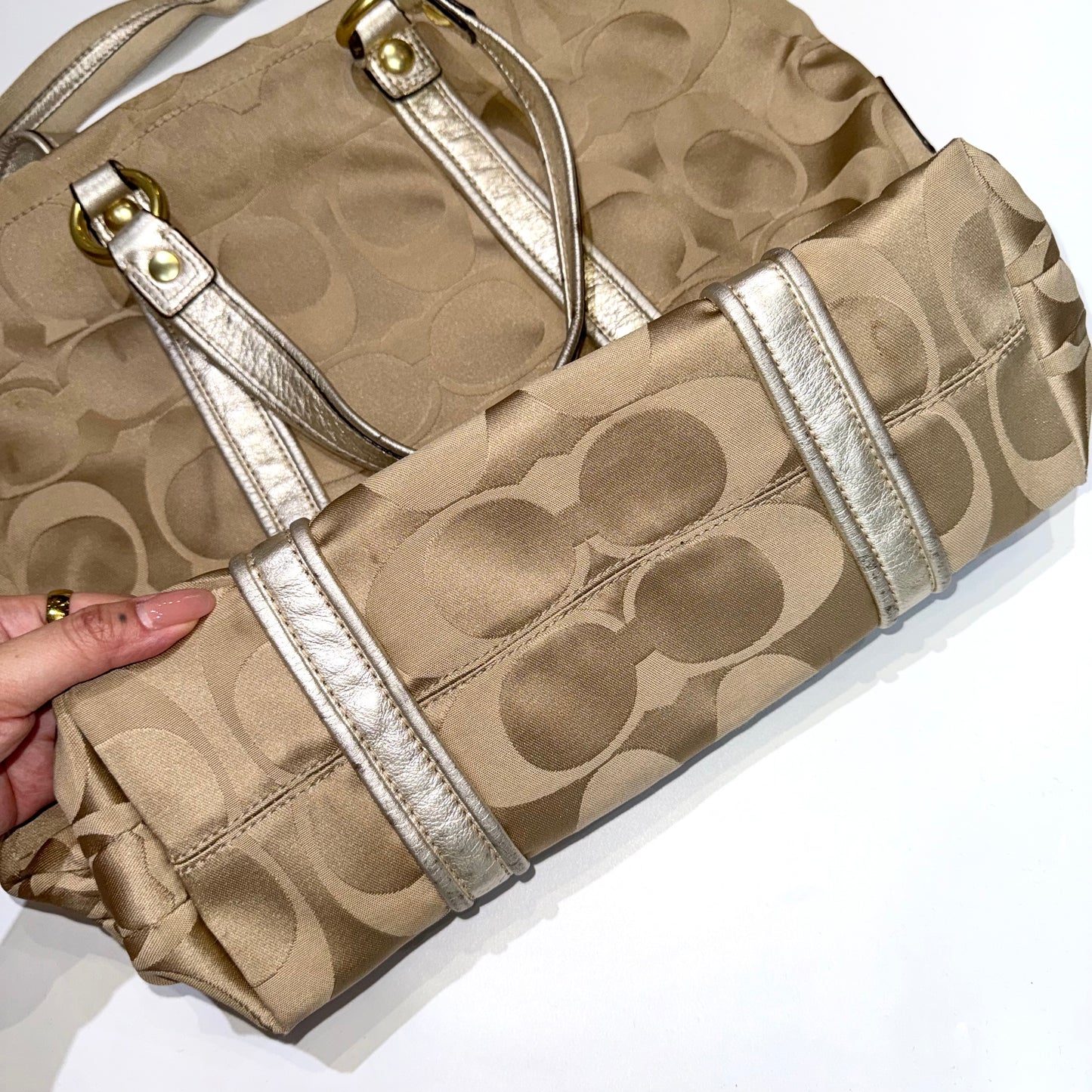 Coach 2way poppy bag