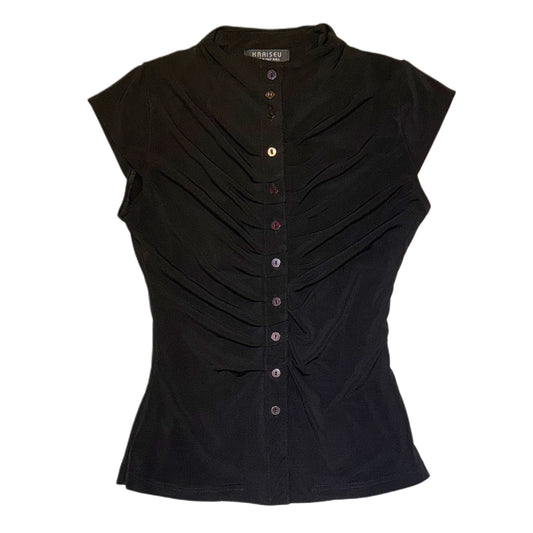 Kariseu black button up top