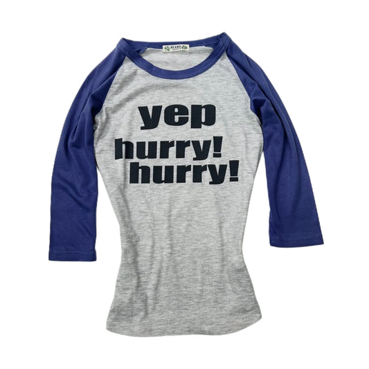 Beams Heart “Yep hurry hurry” grey blue three quarter sleeve top