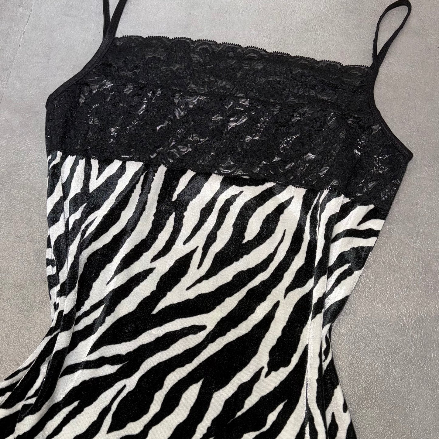 Zebra velvet lace tank