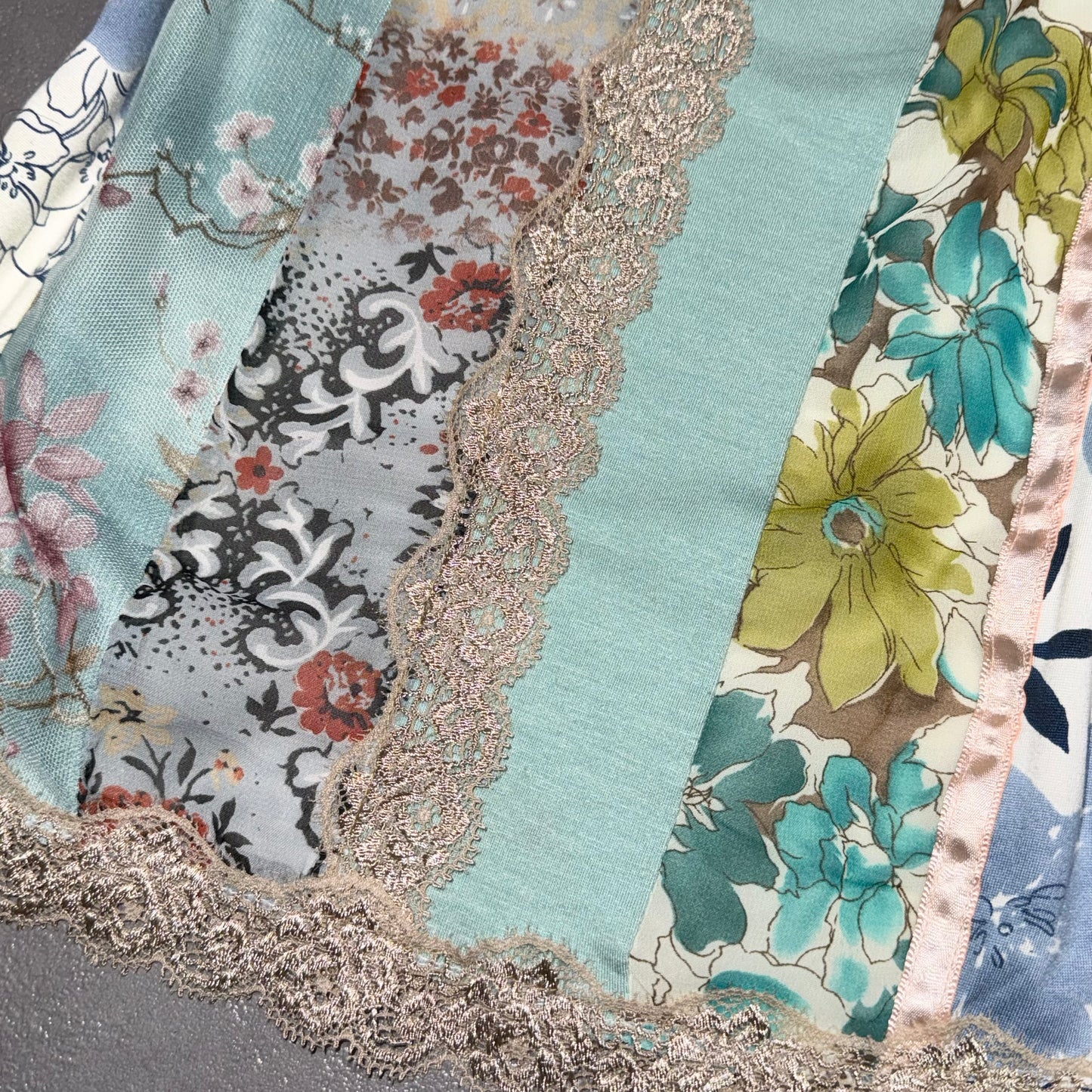 Green floral lace patchwork tank