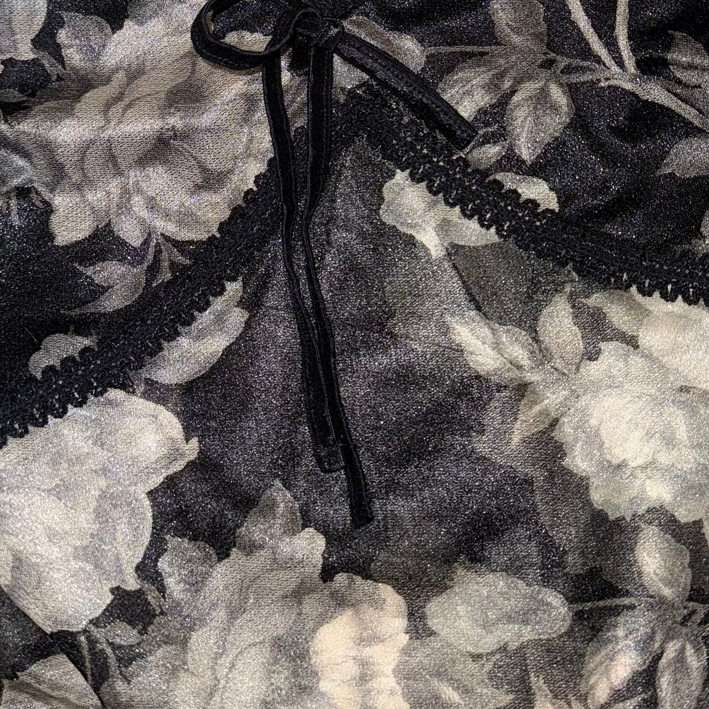 Floral glittering mesh tank