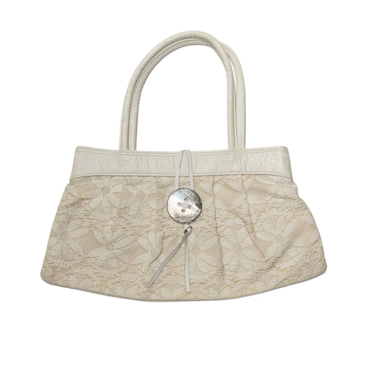 Ivory big shell button lace shoulder bag