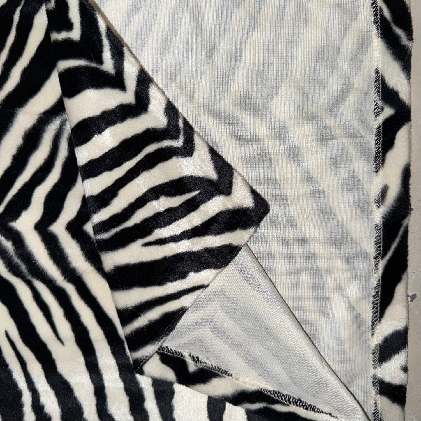Zebra furry skirt