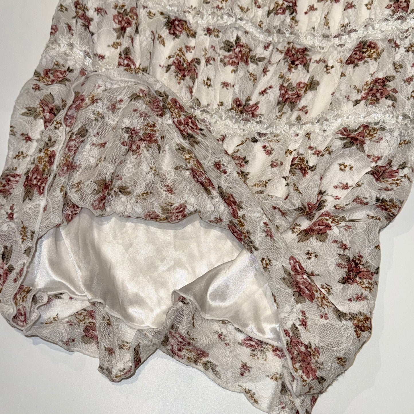 Clef De Sol floral lace tank