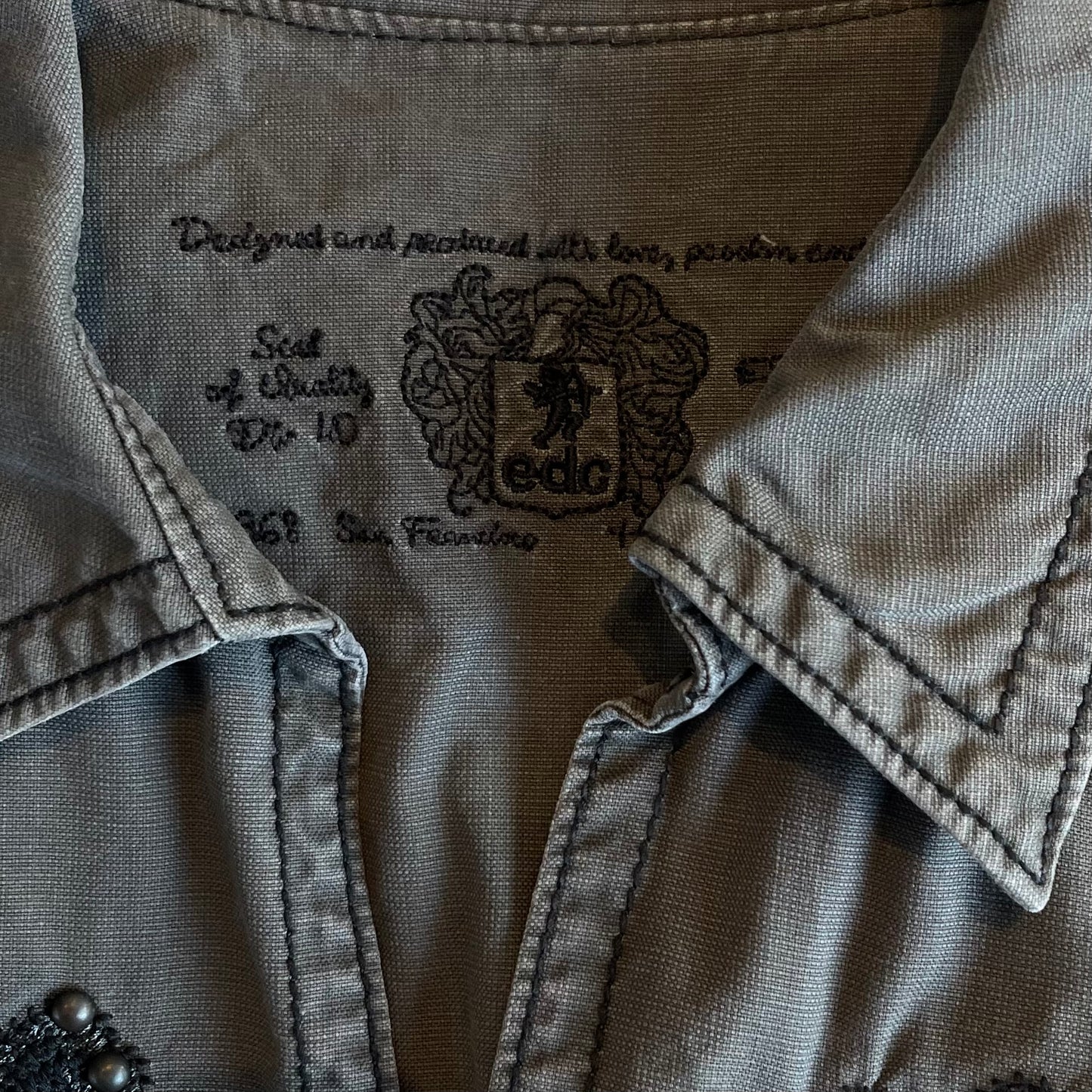 Edc embroidered rivets cargo outer