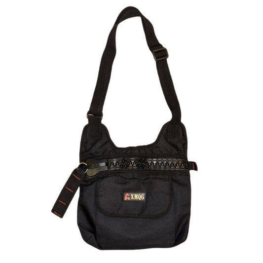 Big zipper crossbody bag