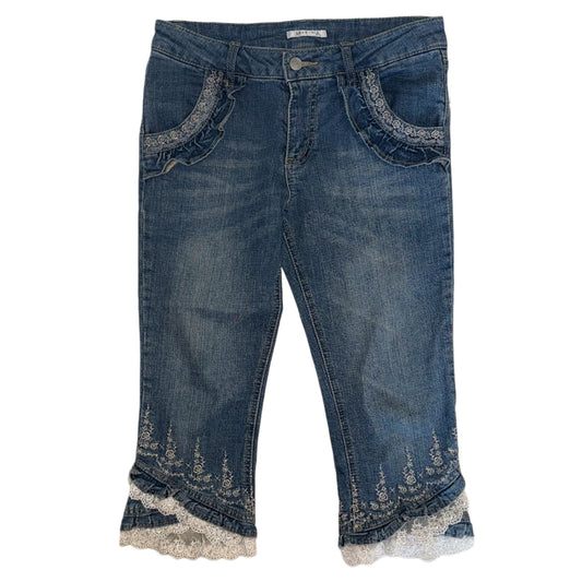 Axes denim white lace capris