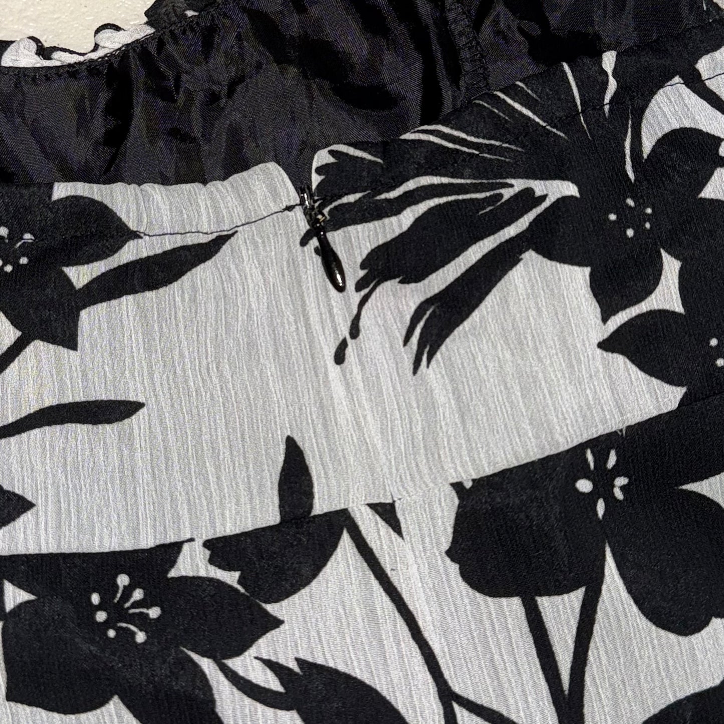 Black white floral mesh tank