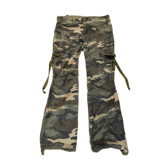 Low waist camo pants