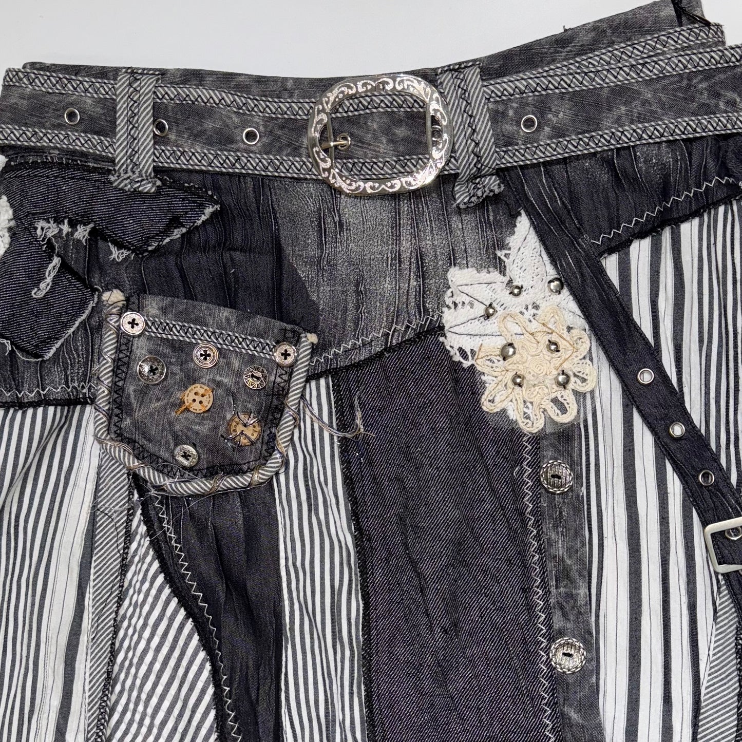 Denim embroidered patchwork skirt with belt