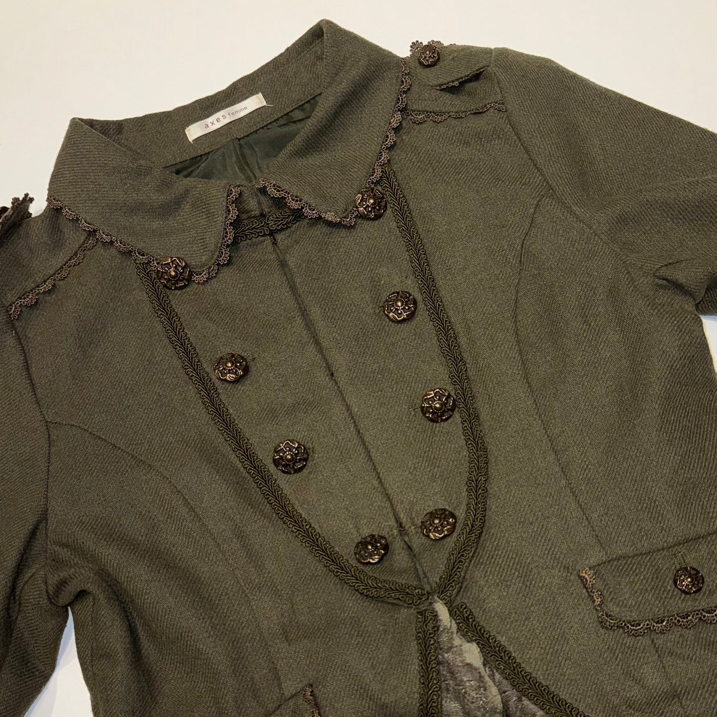 Axes green lace trim napoleon jacket