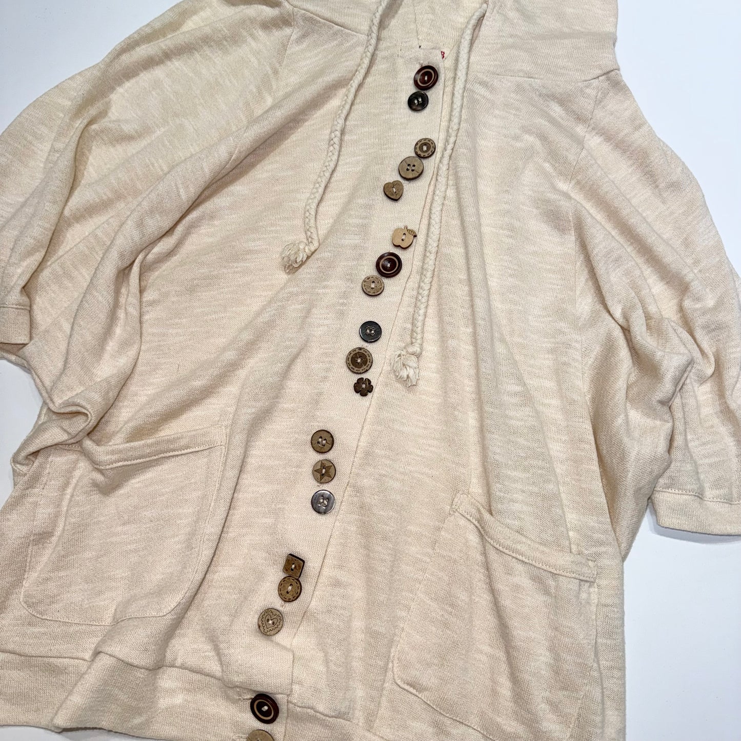 Ivory button top/ outer