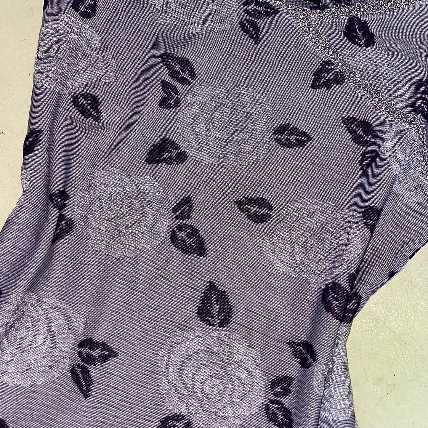 Purple rose cami