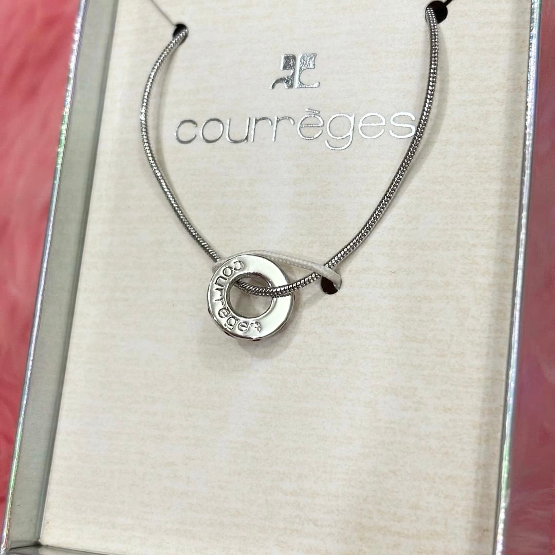 Courreges circle pendant sliver necklace