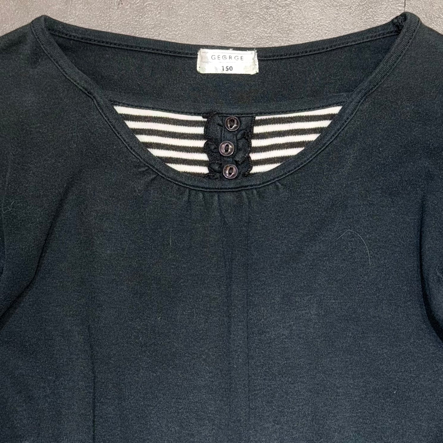 Black stripes layered long sleeves