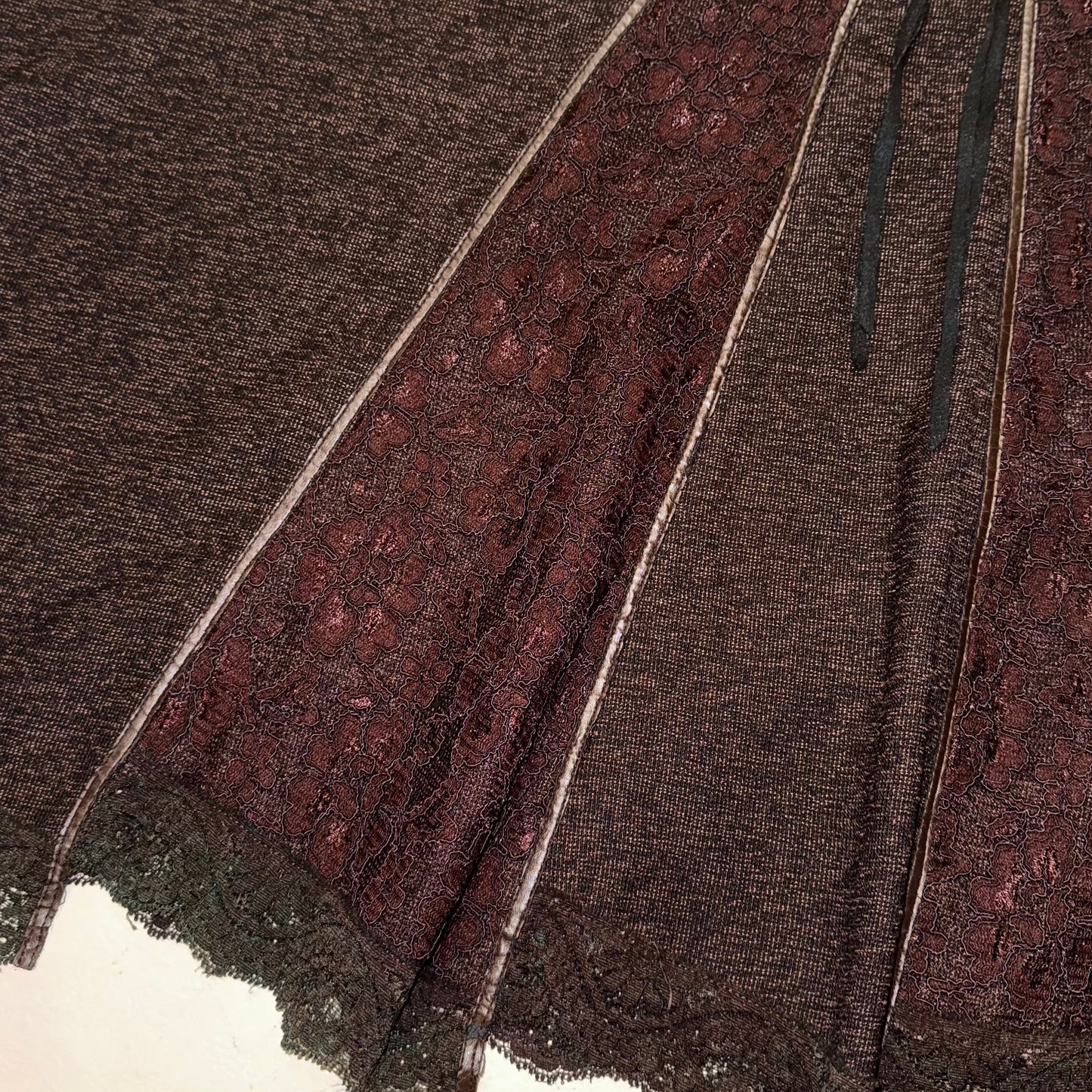 Brown lace flower skirt