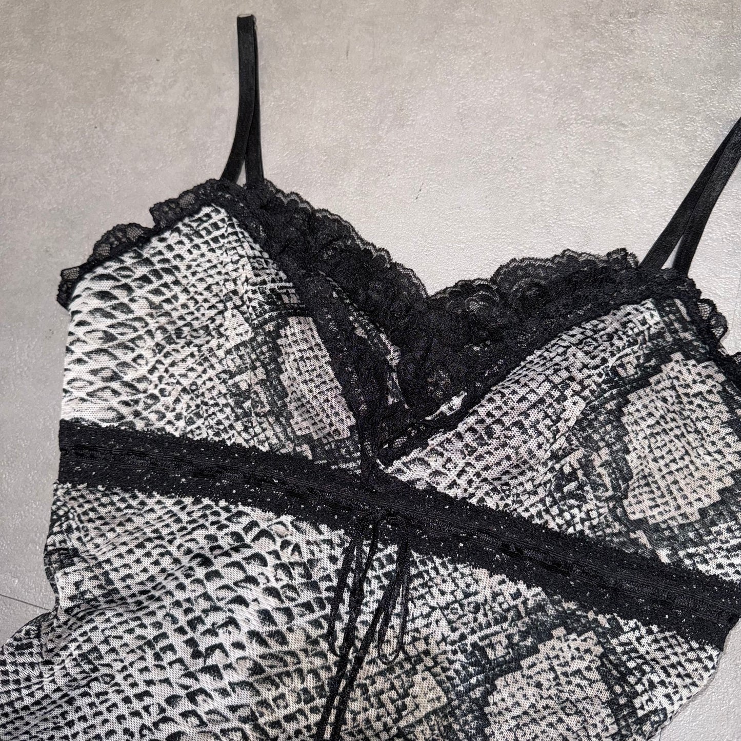 Black lace animal pattern tank