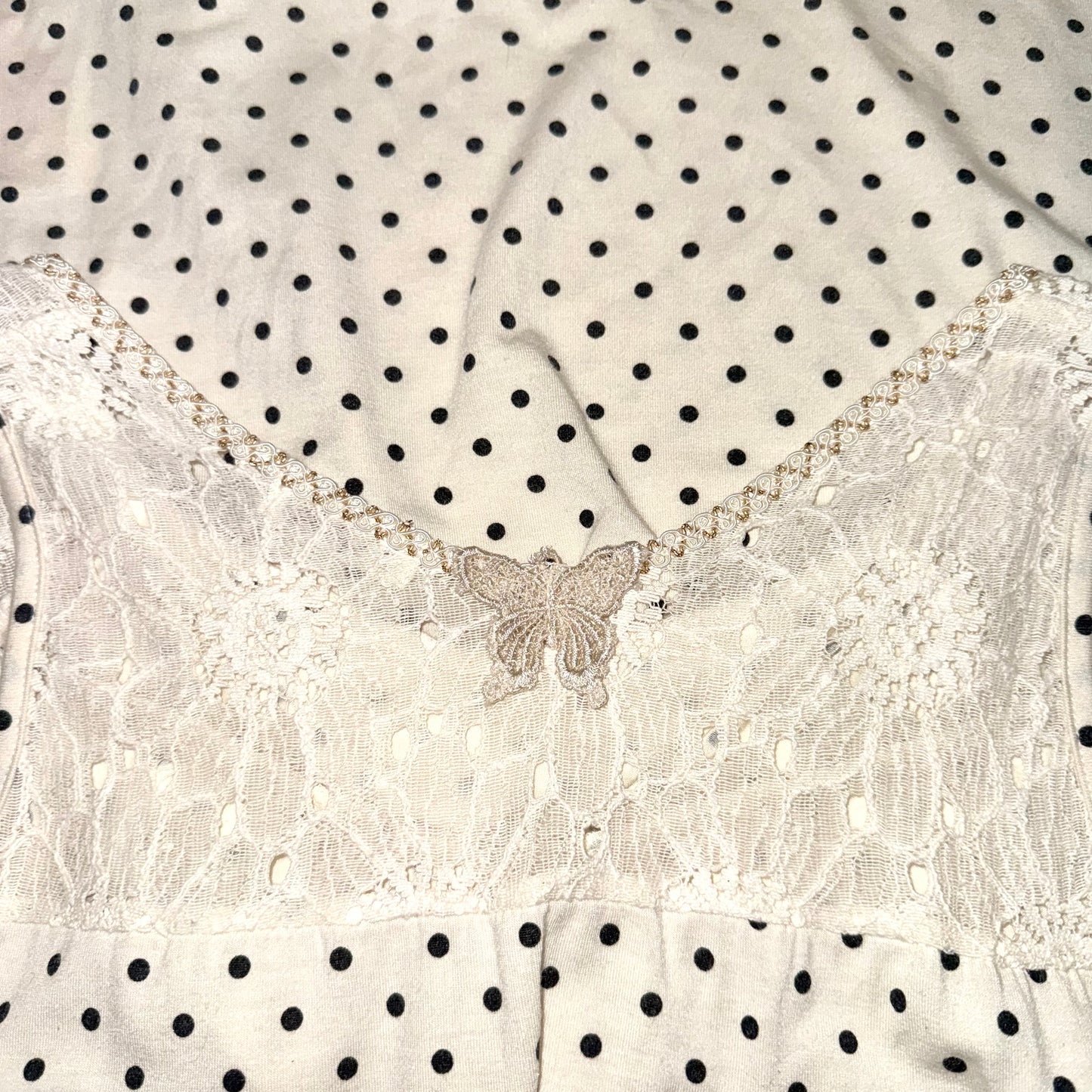 Axes polka dots embroidered lace top