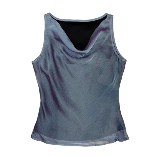 Mesh layered top