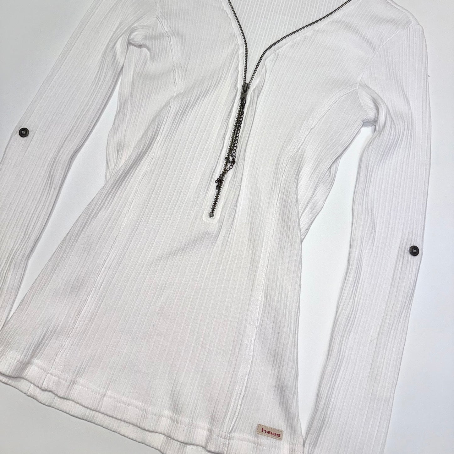 White zipper collar long sleeve