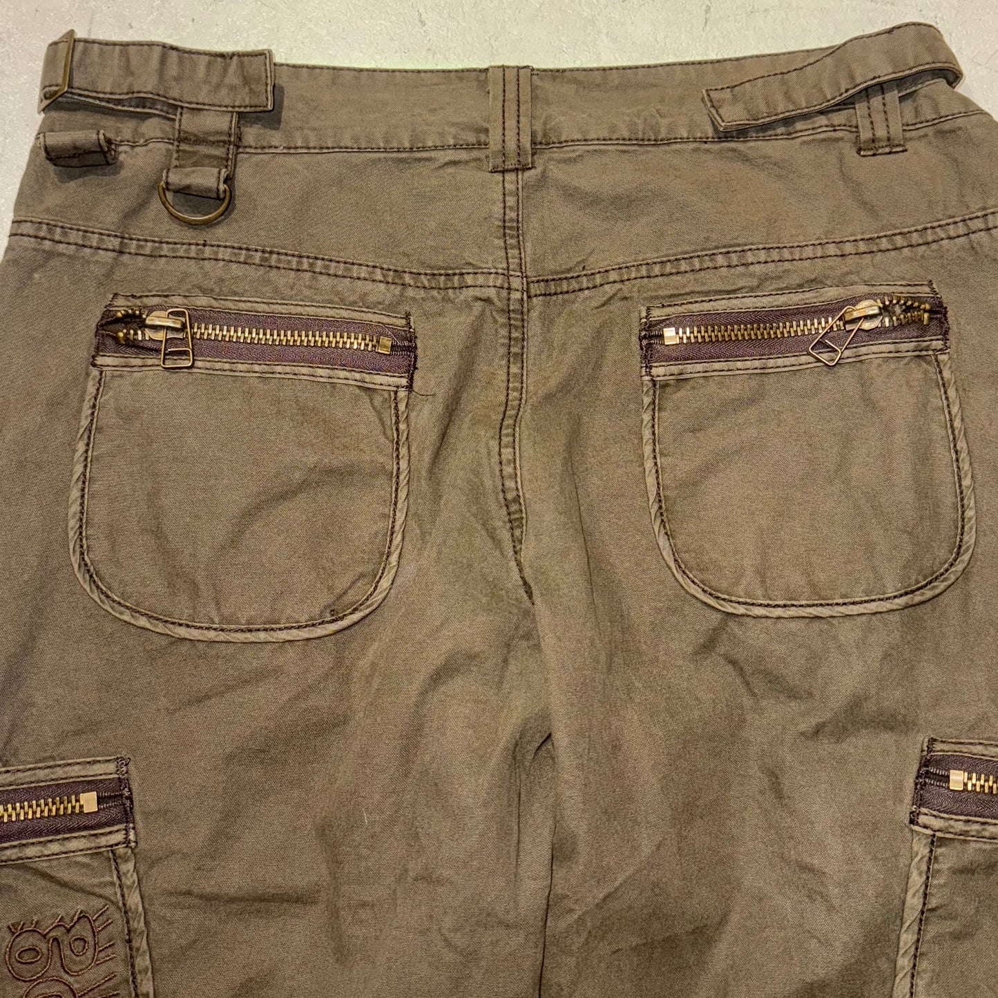 Brown cargo low waist pants