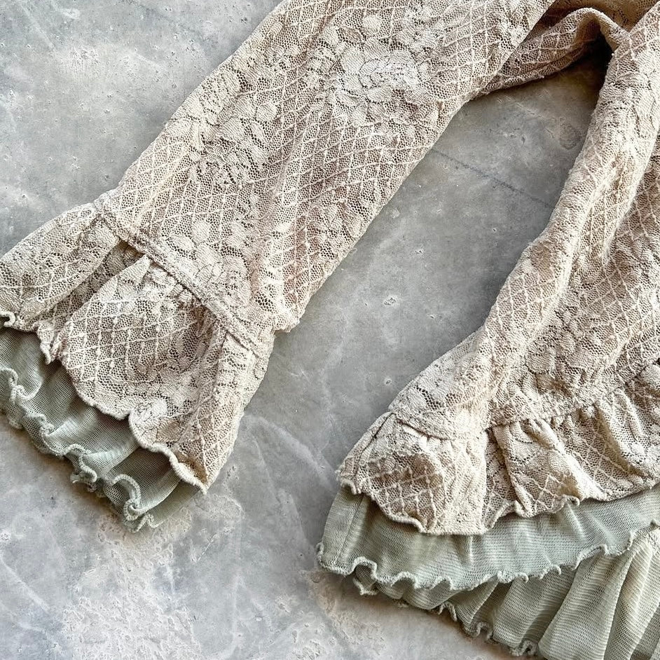 Beige lace outer