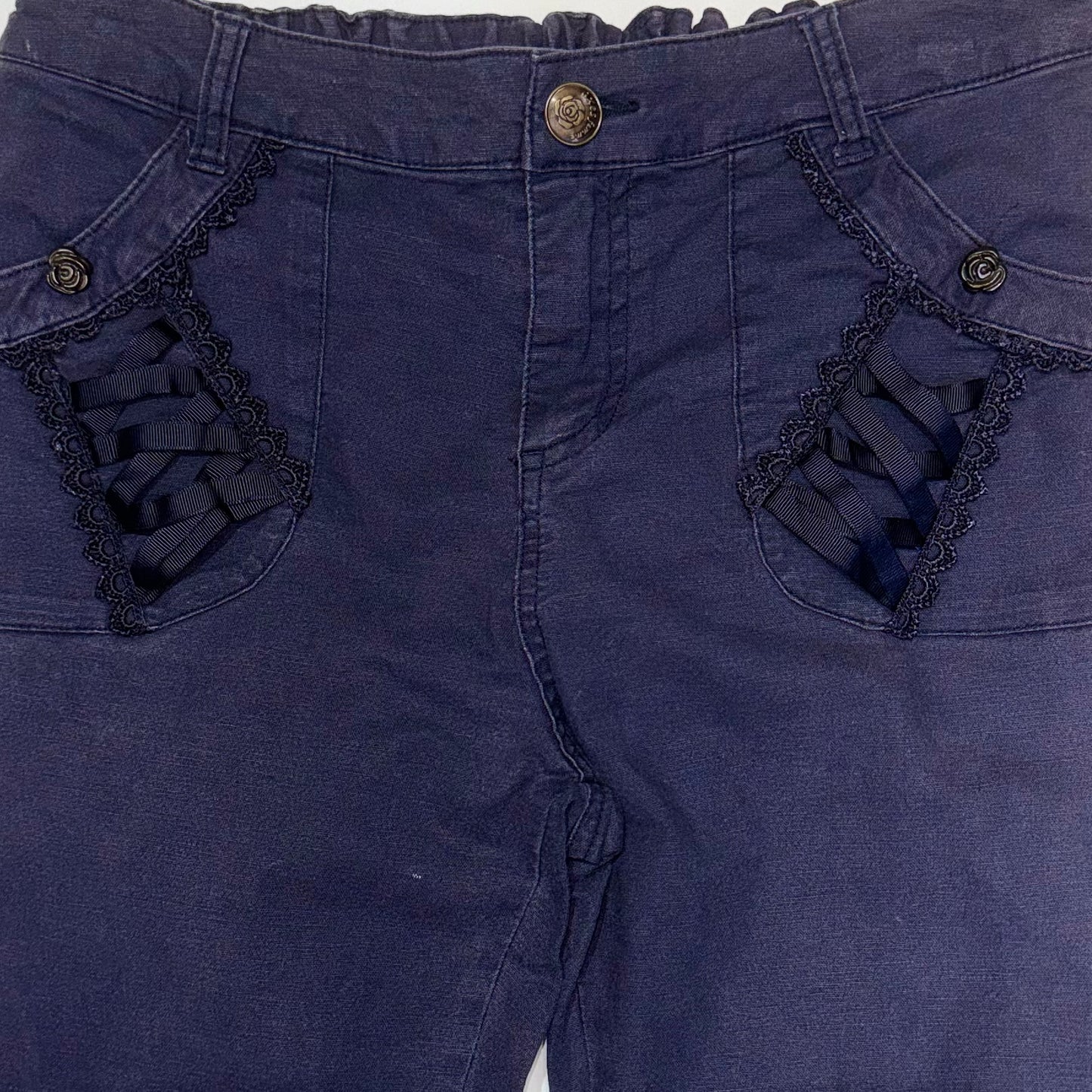 Axes navy lace capris