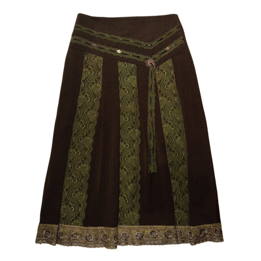 Brown skirt with green lace