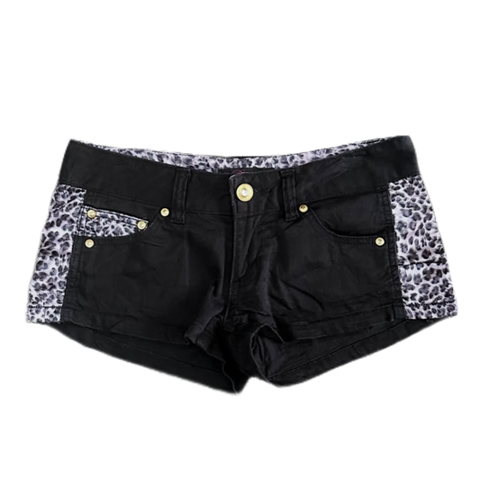 Black low waist leopard shorts