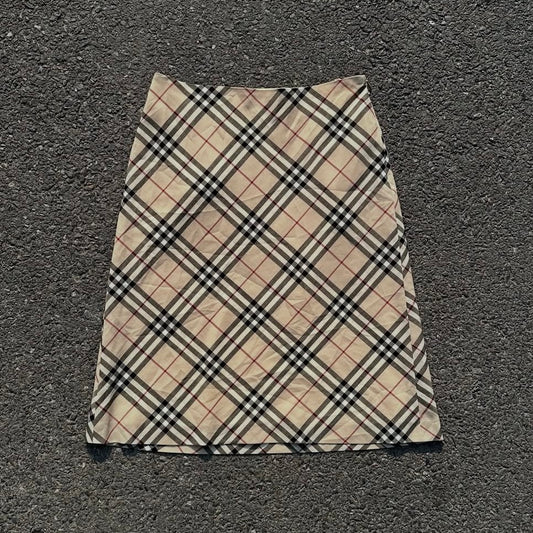Burberry skirt