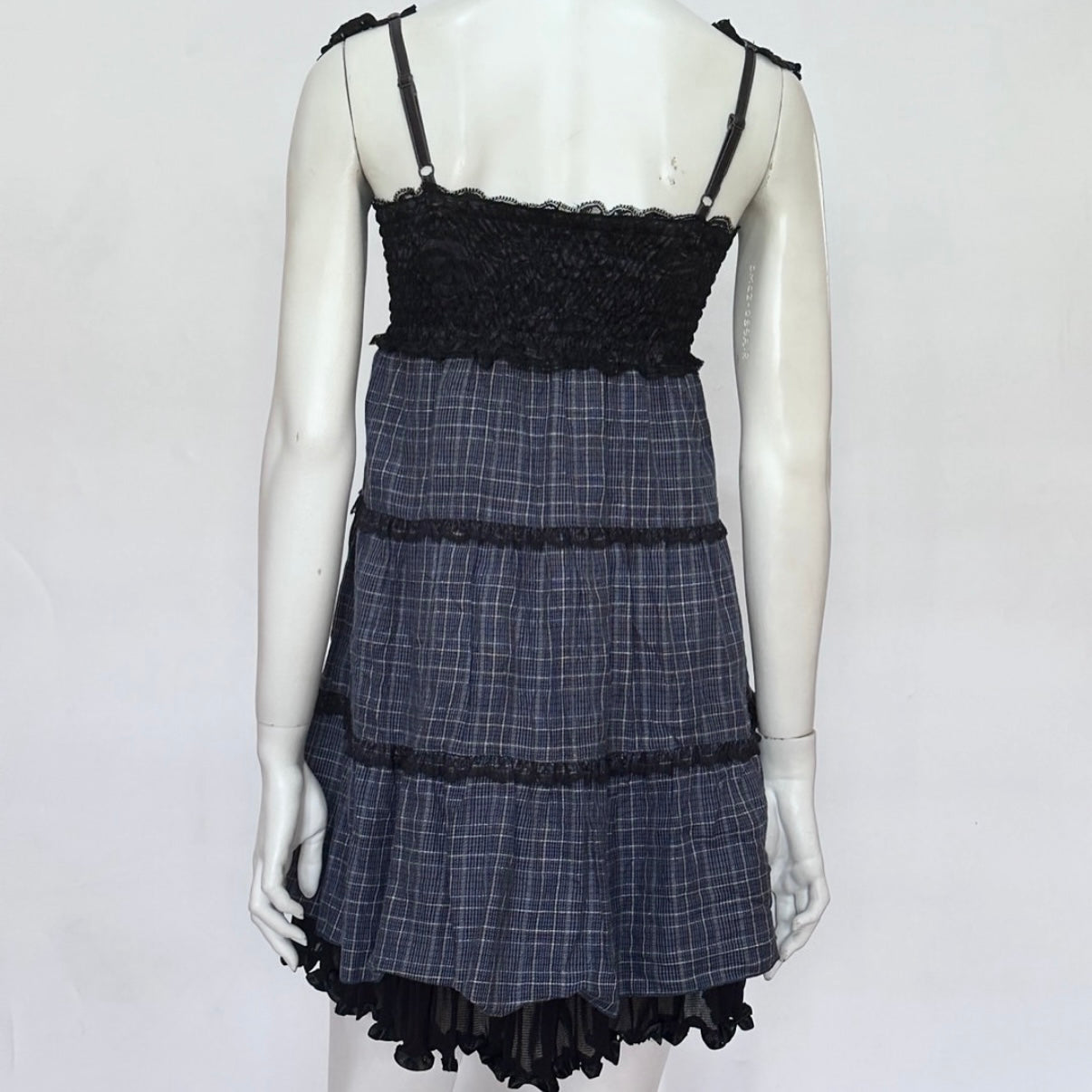 Axes black lace checkered dress