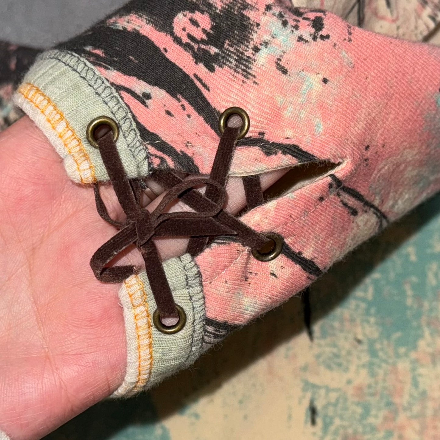 Skinny Minnie cowgirl graphic top