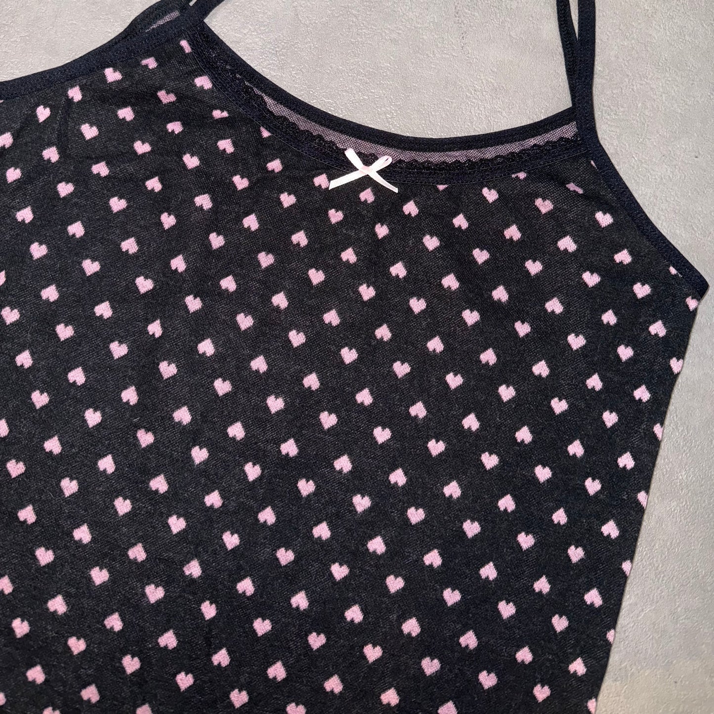 Black pink heart tank